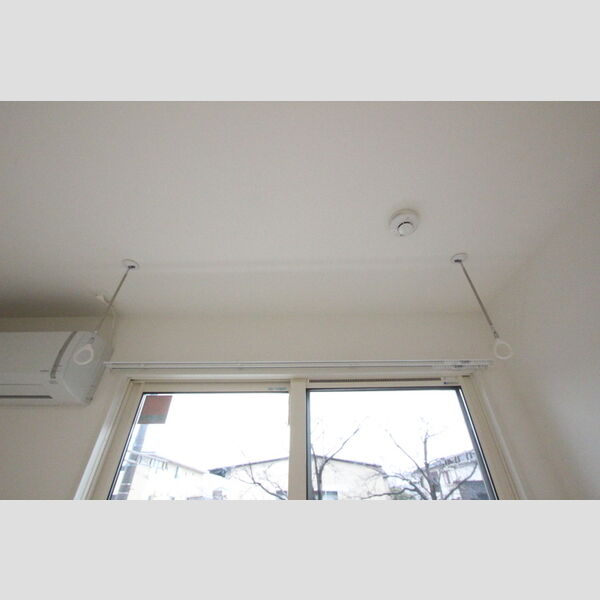 その他 (室内物干)