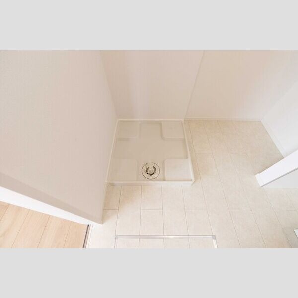 その他 (202・洗濯パン)