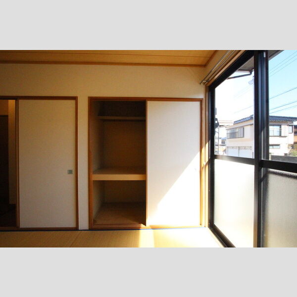 収納 (和室押入れ)