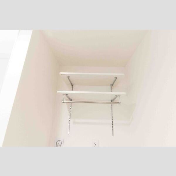 その他 (洗面可動棚)