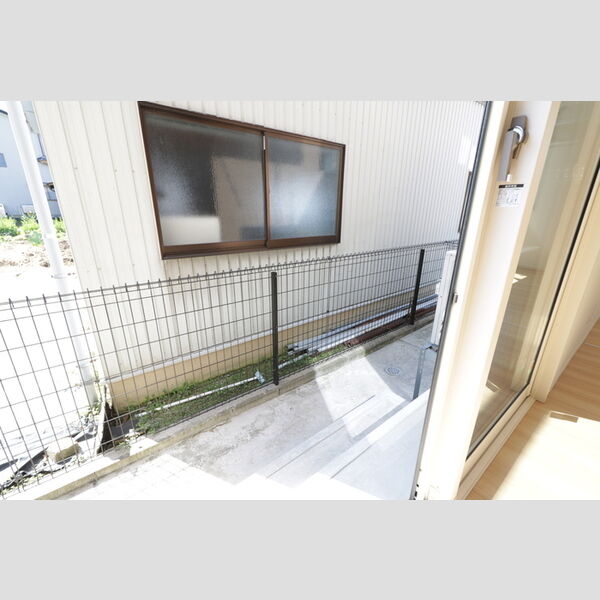 その他 (102・専用庭)