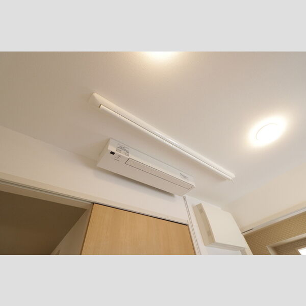 その他 (102・室内乾燥機他)