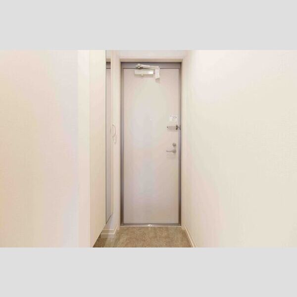 玄関 (305・玄関)