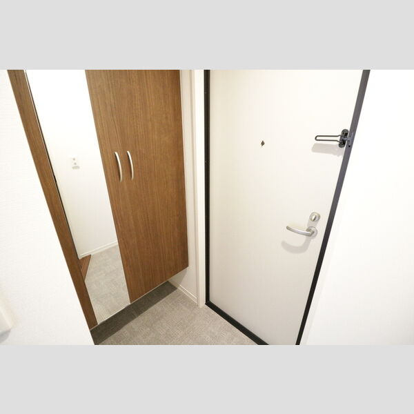 玄関 (305・玄関)