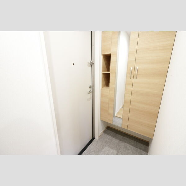 玄関 (206・玄関)