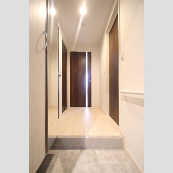 玄関 (205　玄関)