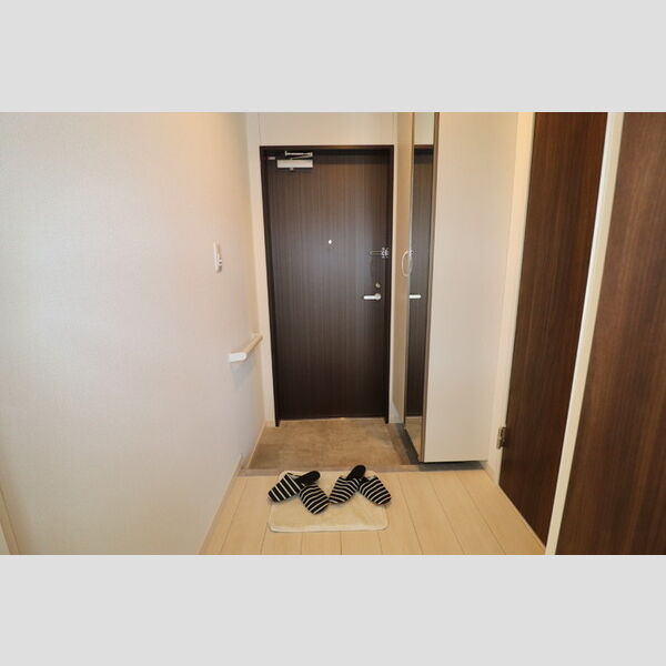 玄関 (602・玄関)