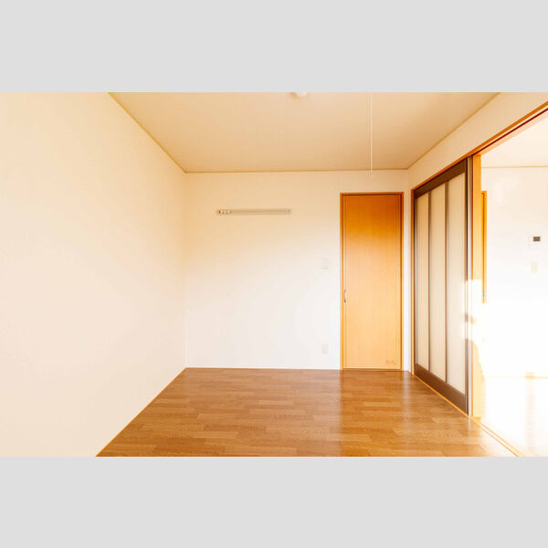 その他 (205・洋室)