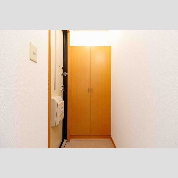 玄関 (105・玄関)