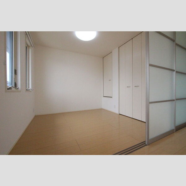 その他 (洋室①)