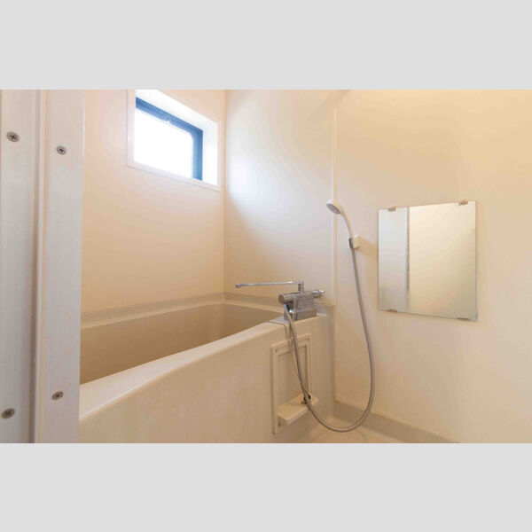 バス (バス)