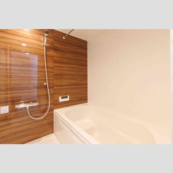 バス (バス)