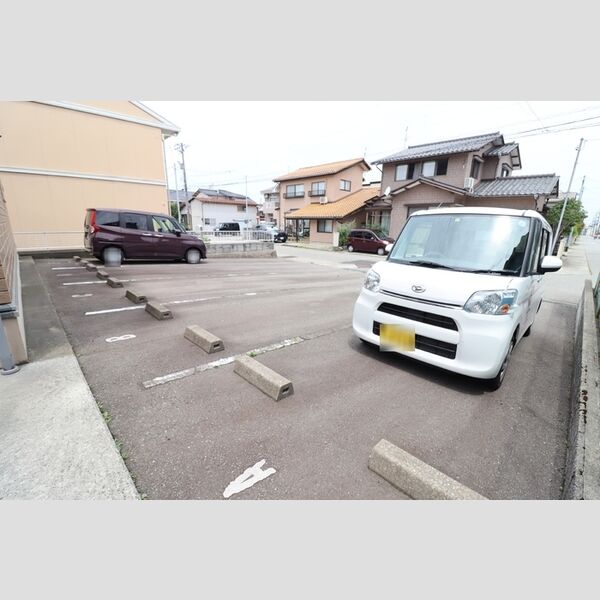 駐車場 (駐車場)