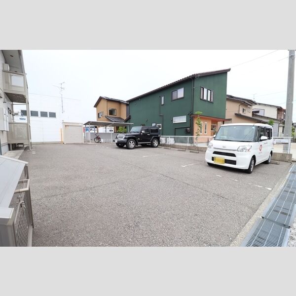 駐車場 (駐車場)