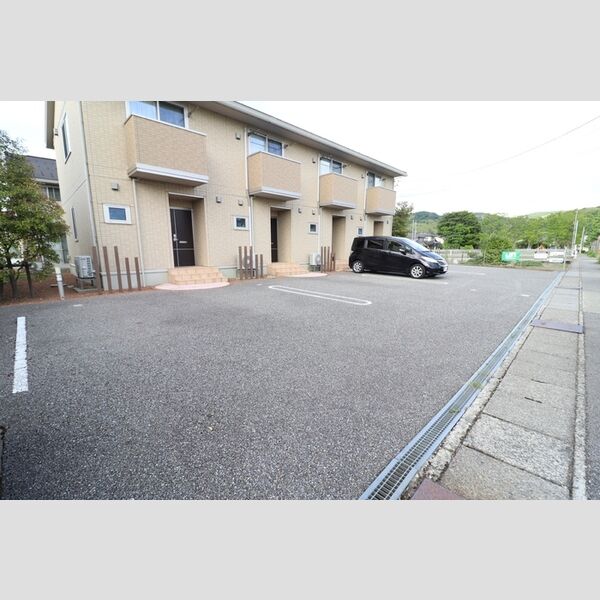 駐車場 (駐車場)