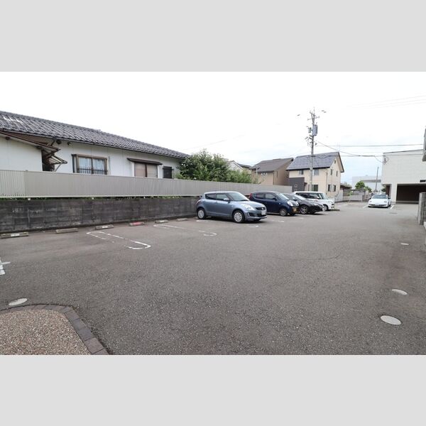 駐車場 (駐車場)