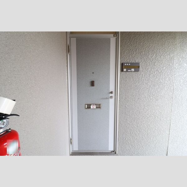 エントランス (エントランス)