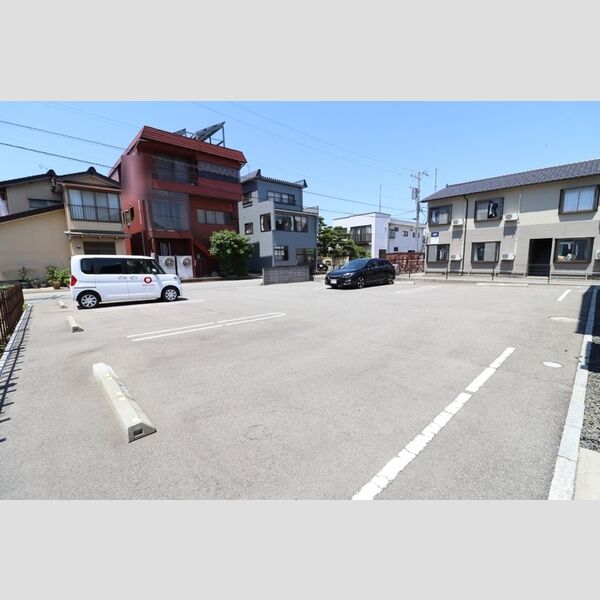 駐車場 (駐車場)
