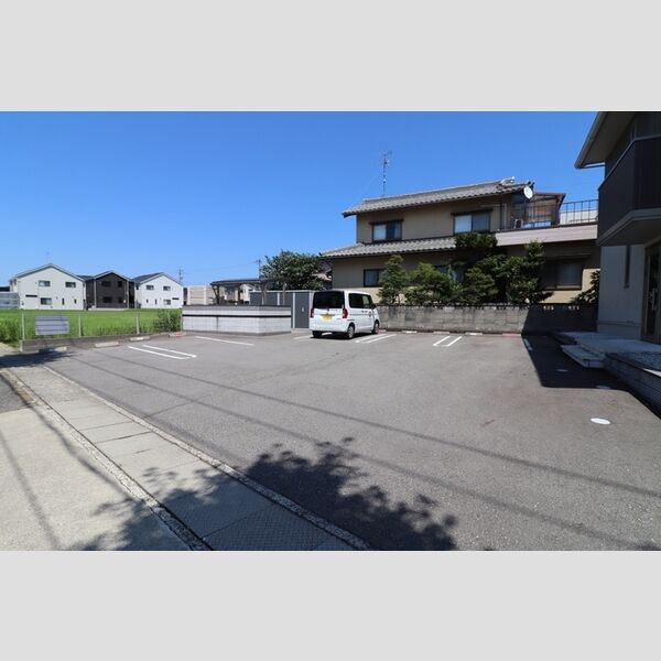 駐車場 (駐車場)