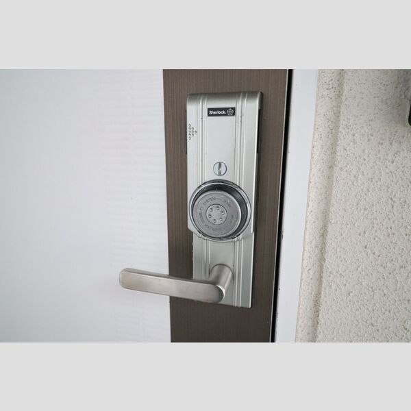 エントランス (カードキー)