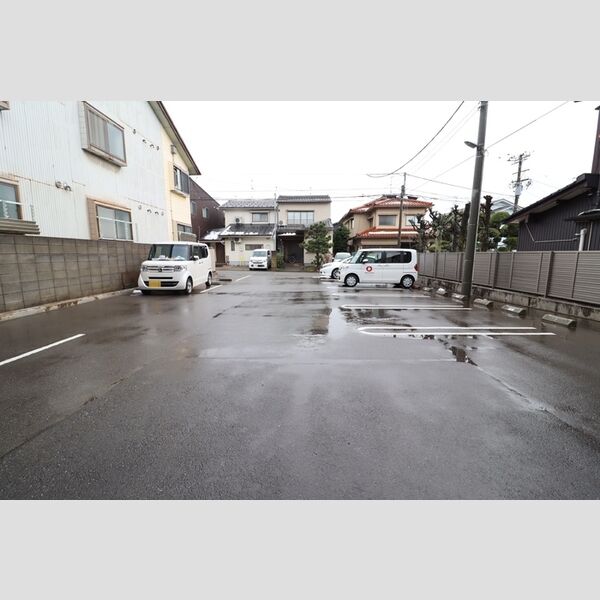 駐車場 (駐車場)