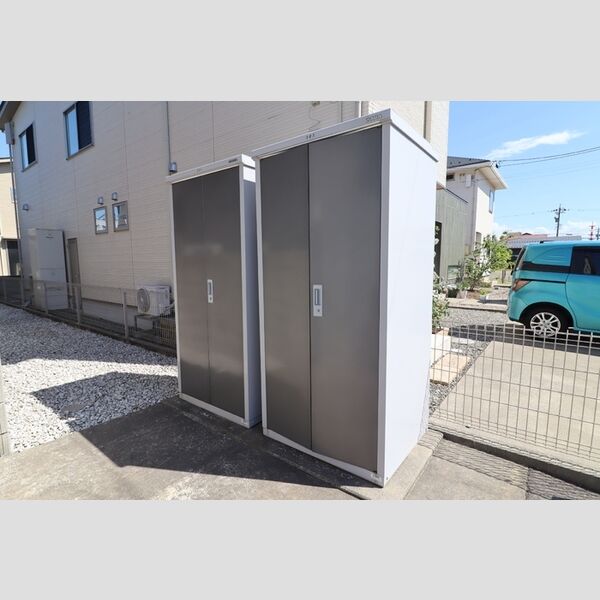 現地周辺 (トランクルーム)