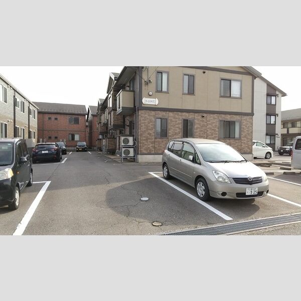 駐車場 (駐車場)