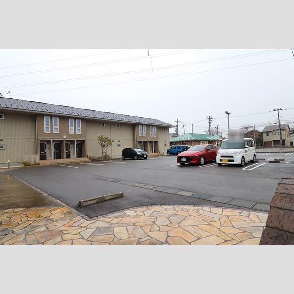 駐車場 (駐車場)