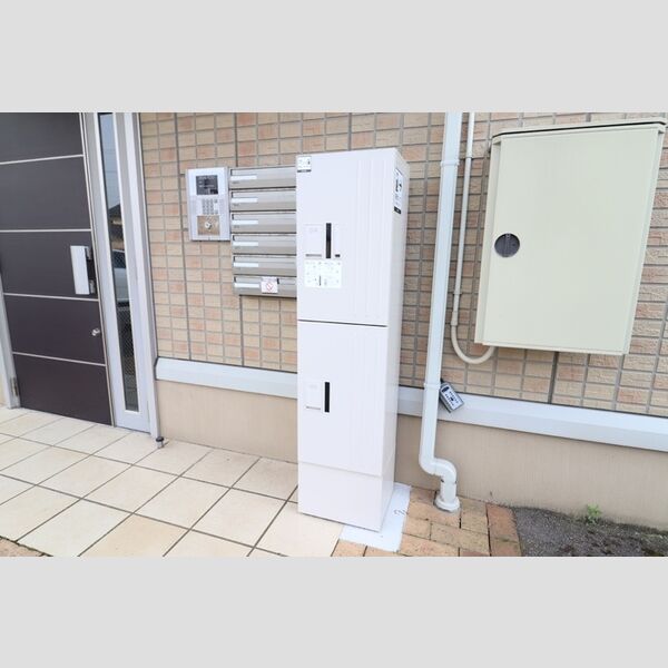 現地周辺 (宅配ボックス)