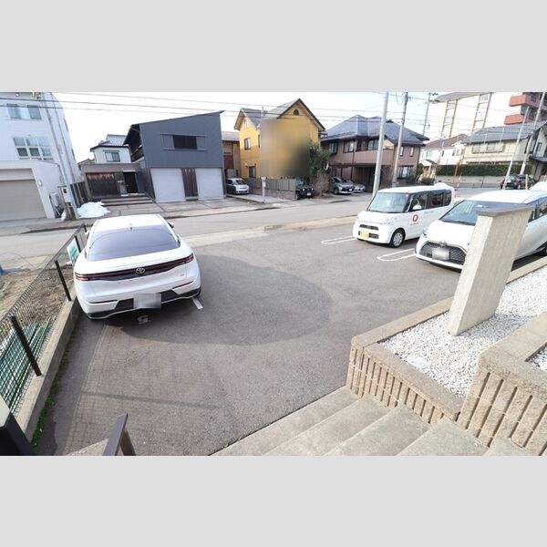 駐車場 (駐車場)
