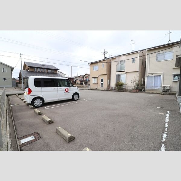 駐車場 (駐車場)