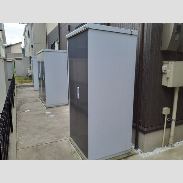 現地周辺 (物置)