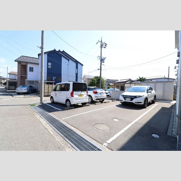 駐車場 (駐車場)