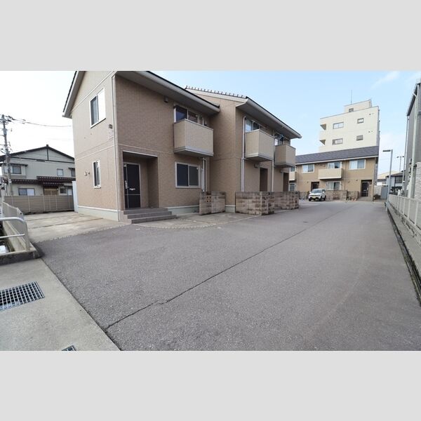 駐車場 (駐車場)