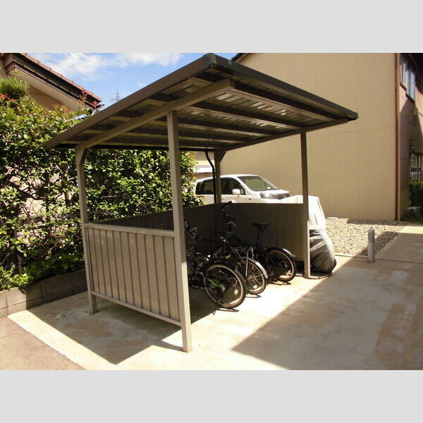 現地周辺 (102駐輪場)