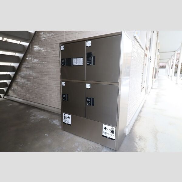 現地周辺 (宅配ボックス)