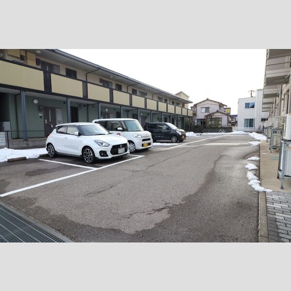 駐車場 (駐車場)