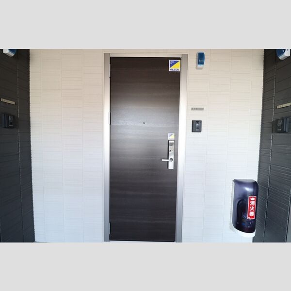 エントランス (エントランス)