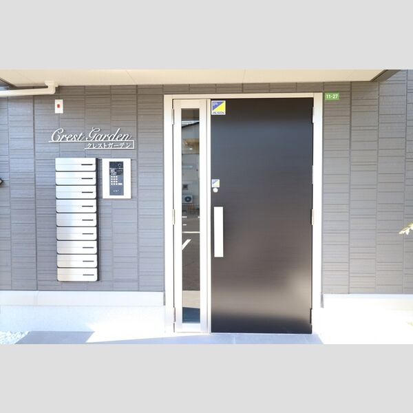 エントランス (エントランス)