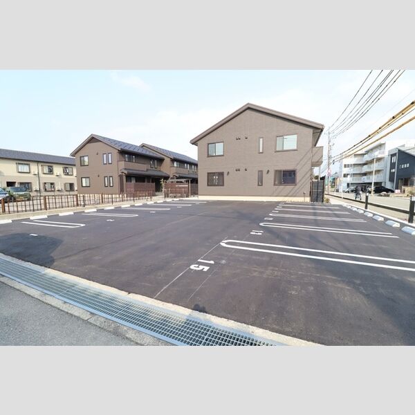 駐車場 (駐車場)