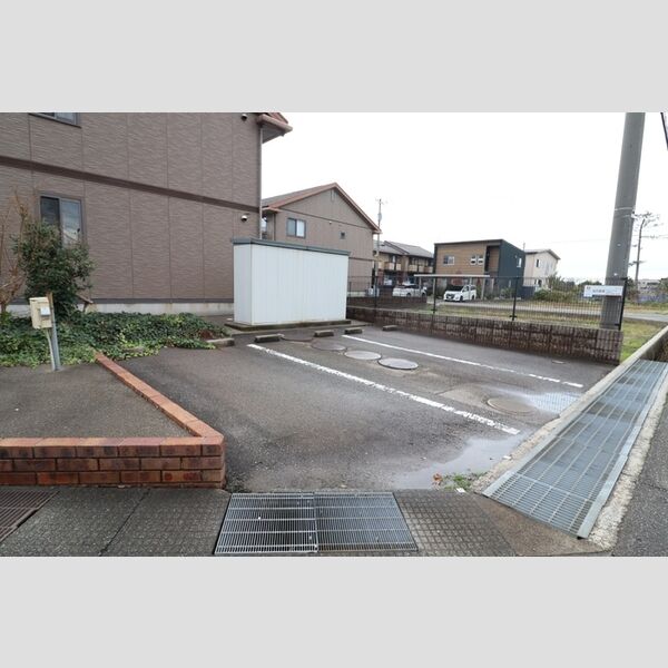 駐車場 (駐車場)
