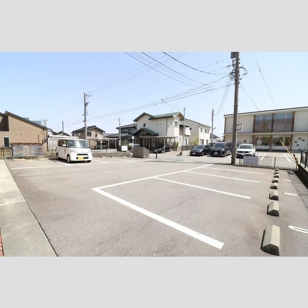 駐車場 (駐車場)