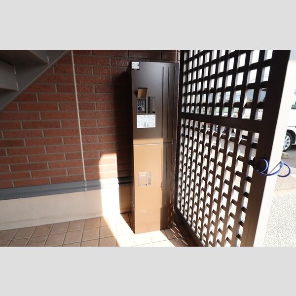 現地周辺 (宅配ボックス)