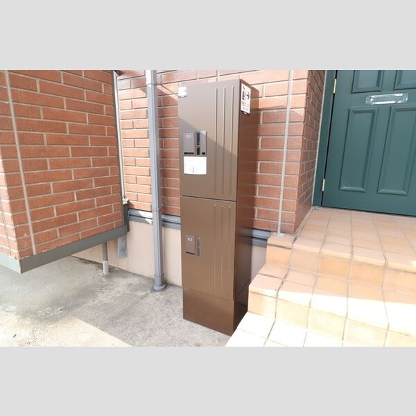 現地周辺 (宅配ボックス)