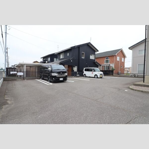 駐車場 (駐車場)