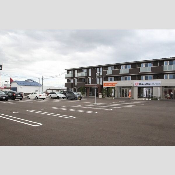 駐車場 (駐車場)