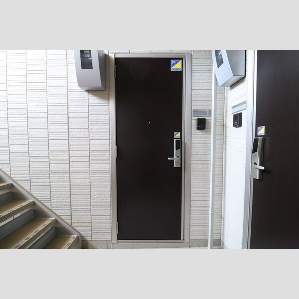 エントランス (エントランス)