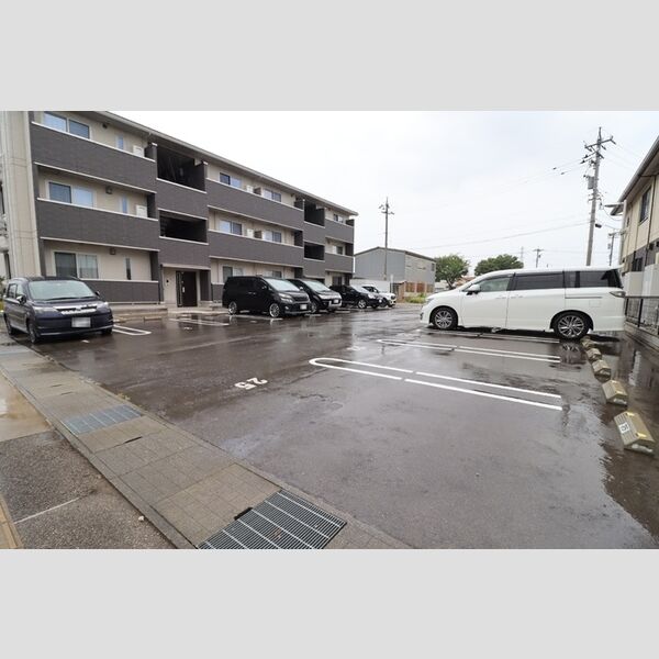 駐車場 (駐車場)