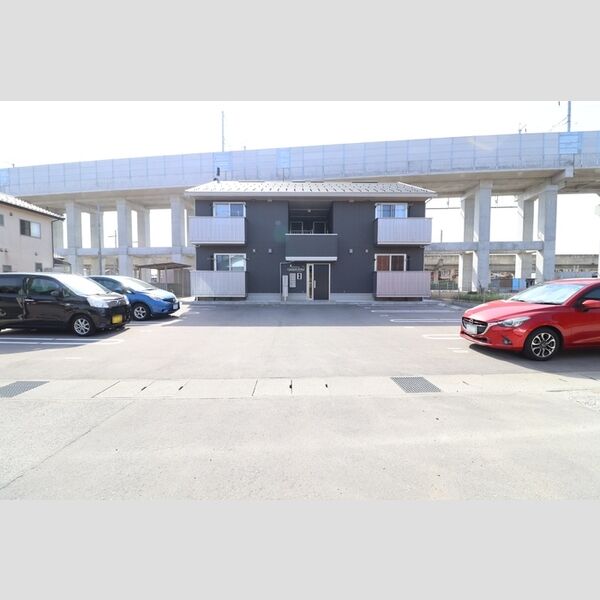 駐車場 (駐車場)