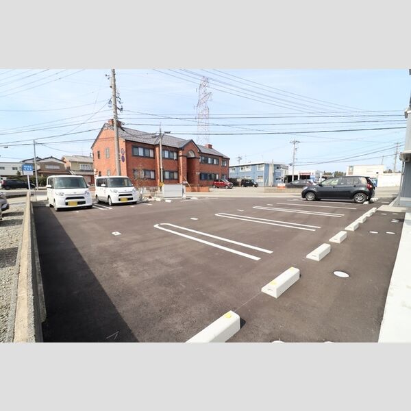 駐車場 (駐車場)